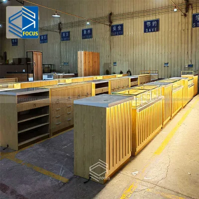 Professional Design Custom Cigarette Closed Counter Smoking Cabin Kiosk Rack Shelf for Cigars