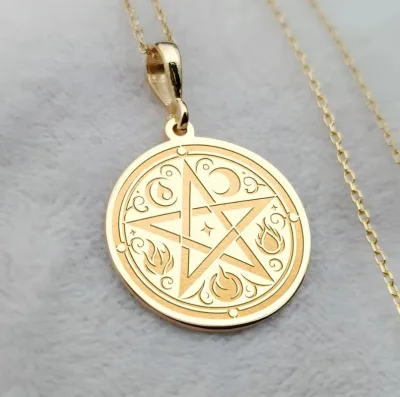 Fashionable 18k Gold Plated Star Necklace Minimalist Celestial Necklace Tiny Spiritual Charm Jewelry Anniversary Gift
