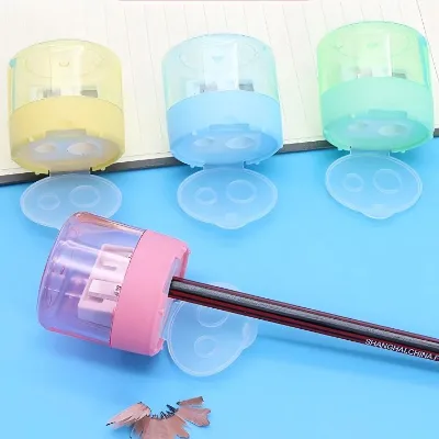 Durable Dual Holes Colorful Design Premium Carbon Steel Blade Handheld Manual Raw Pencil Sharpener for Student Stationery School