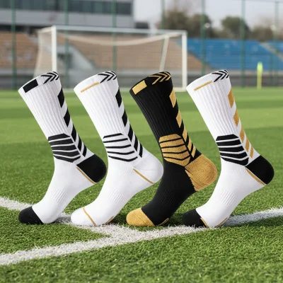 OEM Wholesale Men's Athletic Custom Logo Socks for Running Cycling Basketball-Knitted High-Crew Logos Cuff Bottom for Spring