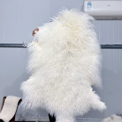 Warm Fluffy Fur for Ladies Winter Mongolian Lamb Fur White Real Curly Sheep Fur