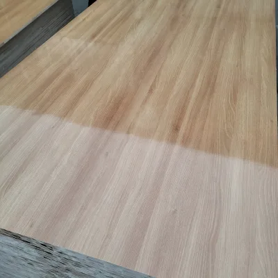 Factory Direct Price Wood Grain 18mm Block Board Melamine Laminated Finger Joint Plywood for Furniture