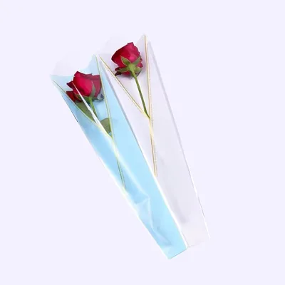 Eco-Conscious Flower Sleeves for Gift Packaging Made of Plastic for Mothers' Day Eco-Friendly Products
