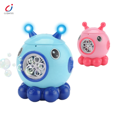 Chengji Bubble Blower Animal Cartoon Octopus Automatic 5 Holes Bubbles Maker Wholesale Kids Bubble Machine with Music and Light