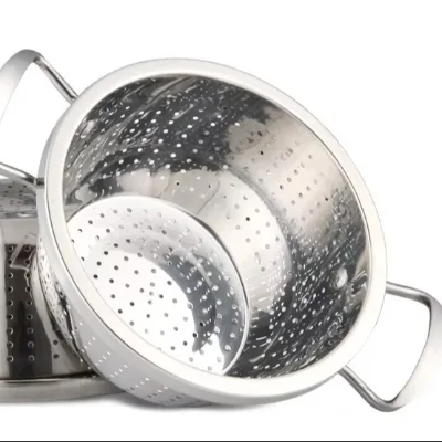 Large Capacity Stainless Steel Fruit & Vegetable Basket Multi-Functional Drainage Strainer for Kitchen Food Preparation