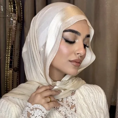 Soft Stripes Chiffon Hijab with Stripes Breathable Headscarf for Women Wrinkle-Free Dubai Style Islamic Chiffon Scarf