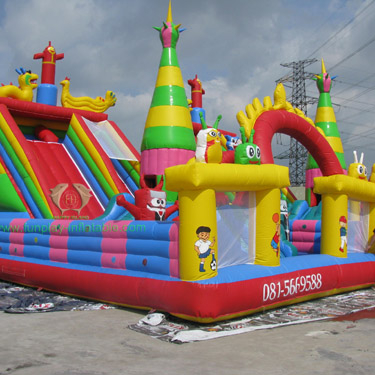 Best Selling Inflatable Castle High Quality Cheap Amusement Park With Blower for Sale