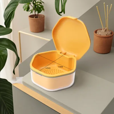 Eco-Friendly & Reusable Menstrual Disc Storage Soaking Box Portable Sanitary Cup for Female Hygiene