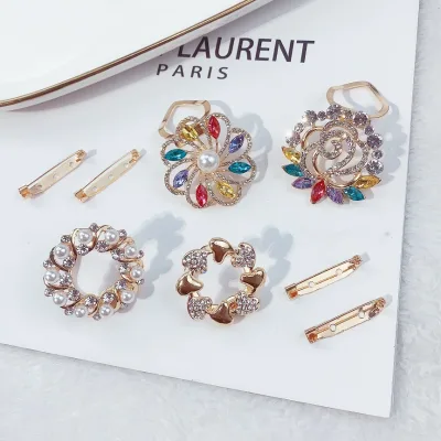 Fashion Luxury Flower Shaped Brooch Pin Scarf Buckle Crystal Rhinestones Double Duty Brooches Clip for Women Scarf Ring Clips
