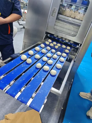 Stainless Steel Automatic Dough Divider Rounder 5 Pcs At A Time Continuous Dough Portion Round Machine For Bakery Shop