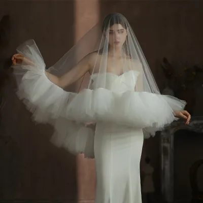 Handmade Professional Modern Lotus Leaf Lace Bridal Veil for Wedding Brides and Outdoor Photography