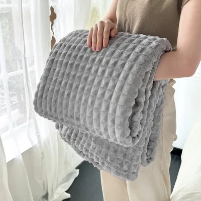 New Style Striped Cut Grid Solid Color Fleece Warm Milk Velvet Minimalist Modern Polyester Fiber 280g
