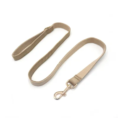 Hot Selling Small Size Velvet Dog Leash Luxury Pet Products with Solid Print Pattern Durable Padded Walking Feature for Cats