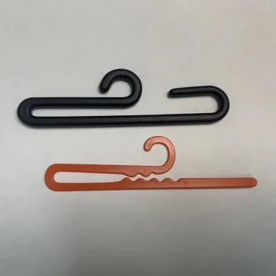 High Quality Cheap Price Custom Plastic Hook Packaging Hanger for Garment