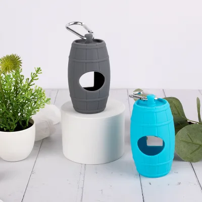 China Manufacturer Reusable Portable Travel Silicone Trash Bag Small Pets Dogs Trash Bag Dispenser with Carabiner