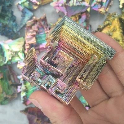 Wholesale Natural Irregularly rainbow Bismuth Mineral Ore Crystals