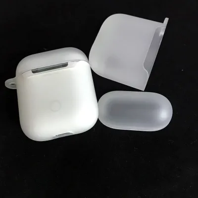 TPU Translucent Matte Earphone Case for Airpods1/2 3 Frosted Soft Earphone Case for Airpods 4 with Metal Hanging Buckle