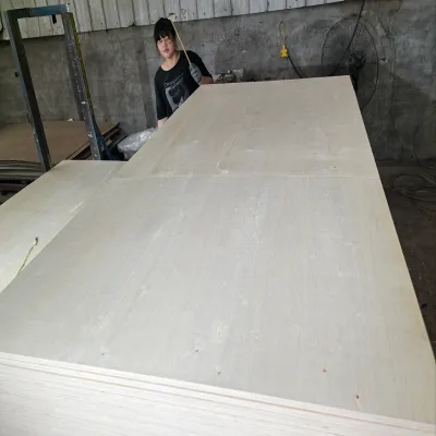 Factory Price Lightweight Poplar Core Plywood 18mm 4x8 Sheet E1 Grade Furniture Packaging Transport Box Wholesale