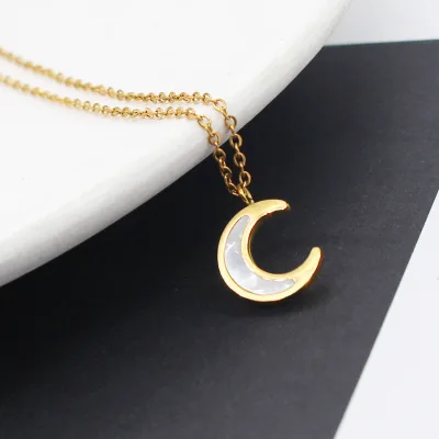 Wholesale Natural Shell Moon Pendant Stainless Steel Moon Shape Pendant Necklace