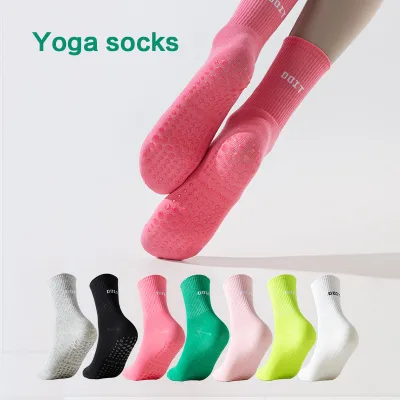 Candy Color Spring Crew Knitted Non-Slip Grip Yoga & Pilates Socks with Jacquard Logo 'Do It' Cotton Blend Anti-Skid for Women