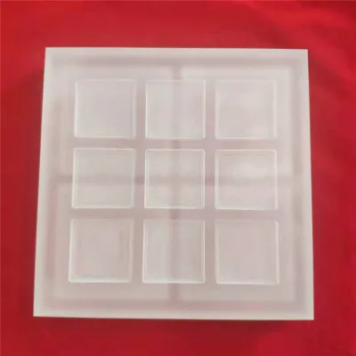 Deep Processing Translucent Slotting Quartz Glass Cover Plate Cold Polishing Translucent Slotting Quartz Glass Disc