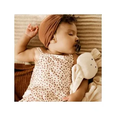 Baby Comforting Little Giraffe Baby Security Blanket with Satin Tags Animal Soothing Teether Blanket for Babies