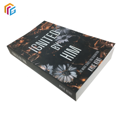 Custom Printing 5 by 8 Inches Romance Book New Paperback Booklet Perfect Binding Books on Myself