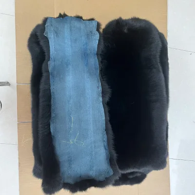 Big Size Thick Soft High-Quality Customized Colored  Large-Sized  Fox Fur Skin