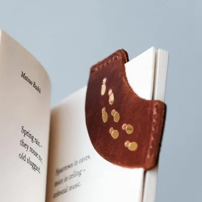 Personalized Genuine Corner Leather Heart Bookmark