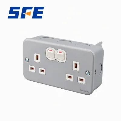 SFE Durable Powder Coated Metal Clad Wall Plate Box UK Standard Industrial Double Universal Switched Socket