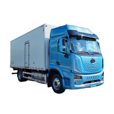 6.8 Meters Refrigerated Cream Truck Manual Transmission Used by 1-10 Tons Frozen Food Car Manufacturers Cold Chain Car