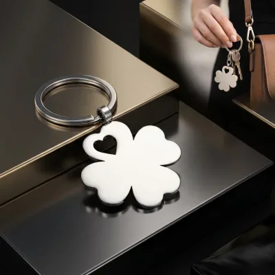 Yiwu Aceon Stainless Steel 4cm Big Size Solid Blank DIY Personalized Anniversary Gift Hollow Heart Clover Key Chain