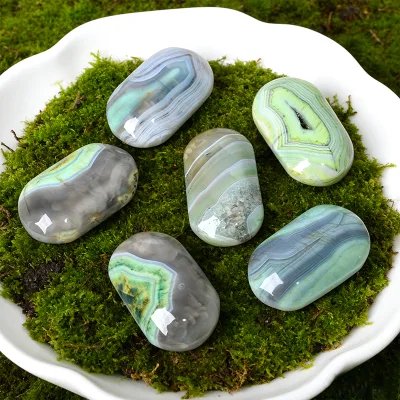 Factory Wholesale Crystals Healing Stone Apple Green Palm Stone for Decoration