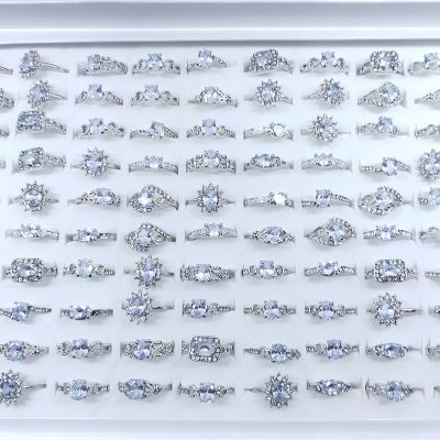Fashion Proposal Engagement Ring Silver Plated White Zircon Crystal Ring for Women Diamond Women Heart Shaped Wedding Ring