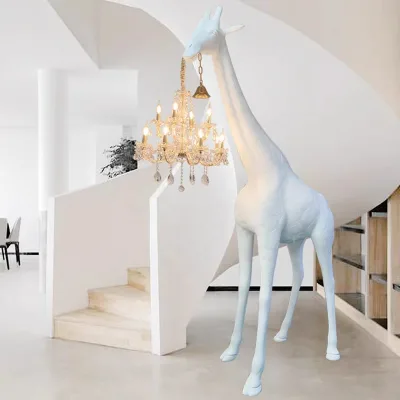 Elegant Handmade Resin Giraffe Floor Lamp with Crystal Chandelier-Artistic Flower Theme Sculpture Lighting for Luxury Interiors