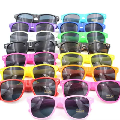 AI-MICH Wholesale Custom Frame Polarized Promotional Sunglasses New Oversize Arrival Vintage Women Men Running Sunglasses