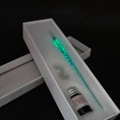 Trending Products 2025 New Arrivals for Pets Graduation Gifts Customizable Items Elegant Phosphorescent Glass Pen Set