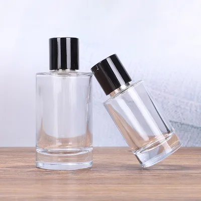 Wholesale Crystal Luxury Female 50ml 100ml Glass Perfume Bottle with Sprayer