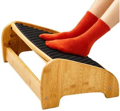 New Design Non-Slip Under Desk Footrest Bamboo Foot Rest for Under Desk at Work