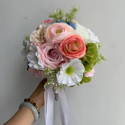 Customized Hand Holding Flowers for Weddings Elegant Bridal Bouquet for Special Events Wedding Decorations