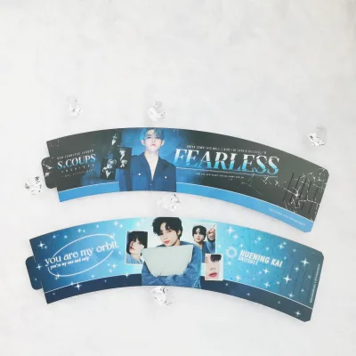 Custom Printed Single Wall Craft Paper Eco-friendly Disposable Kpop Cup Sleeves Holographic Glitter Hot Beverage Holder