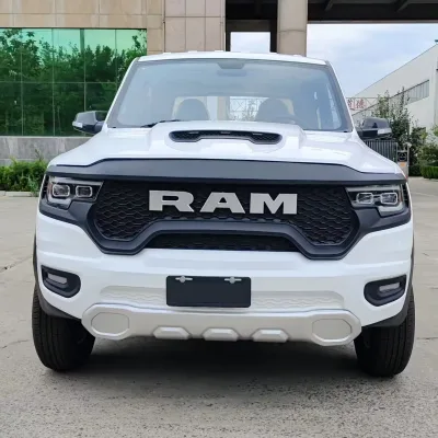 Hot 4*4 Two-row Electric Pickup 60V 3500W Containers Can Be Upgraded 2025