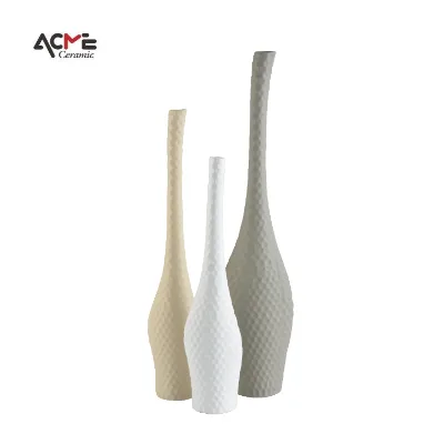 Ceramic Chinese Supplier Ceramic Floral Vase Elegant Design Tall Flower Holder Porcelain Minimalistic Vases for Home Decor Vase