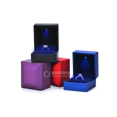 High Quality Colourful Ring Box Square Jewelry Box With Led Light For Pendant Bracelet Necklace Proposal Engagement Wedding Case