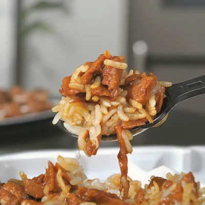 China Convenient Quick Save Time Self-Heating Rice Nutrition Tasty High Energy