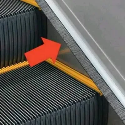 High Quality Comb Side Skirt Strip Escalator Brush