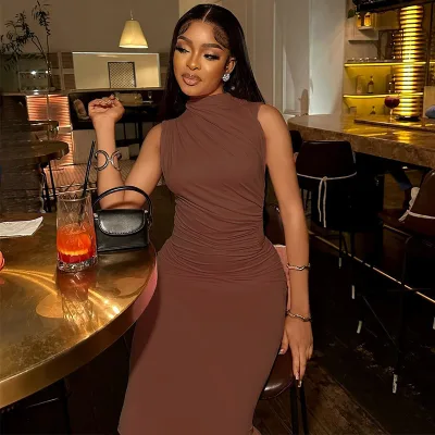Women's Solid Color Sleeveless Dress Round Neck Elegant Casual Pullover One-Step Dress