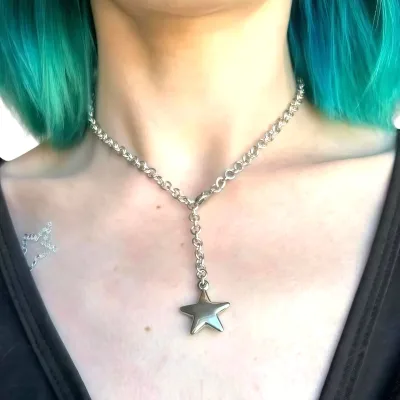 Punk Cool Minimalist Fashionable Smooth Star Pendant Necklace Classic Waterproof Stainless Steel Women Men Personality Jewelry