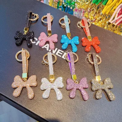 Light Luxury Czech Diamond Rhinestone Bow Car Keychain Pendant Couple Bag Accessory Small Gift Wholesale for Party Favors