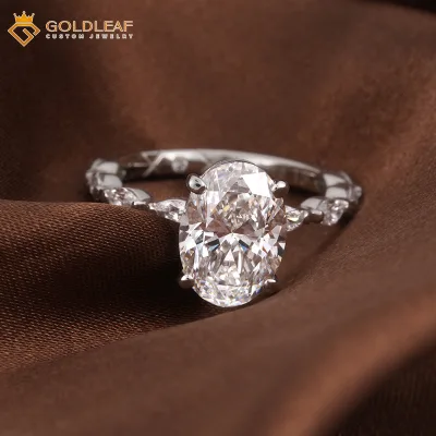 Four-claw Oval-shaped Lab diamond Ladies' Wedding Ring